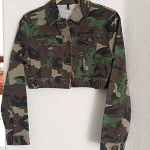 Camo Cropped Jacket